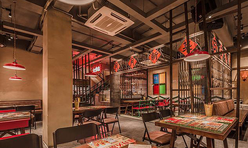 天臺(tái)上見燒烤餐廳設(shè)計(jì)