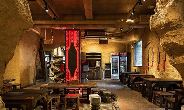 復(fù)古燒烤店裝修風(fēng)格，簡(jiǎn)而不凡，素而不寡