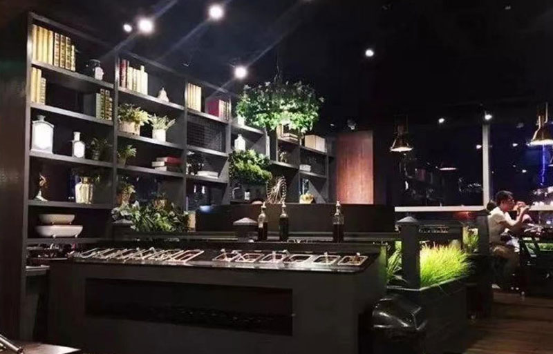 原牛道牛肉火鍋店包間設(shè)計(jì)