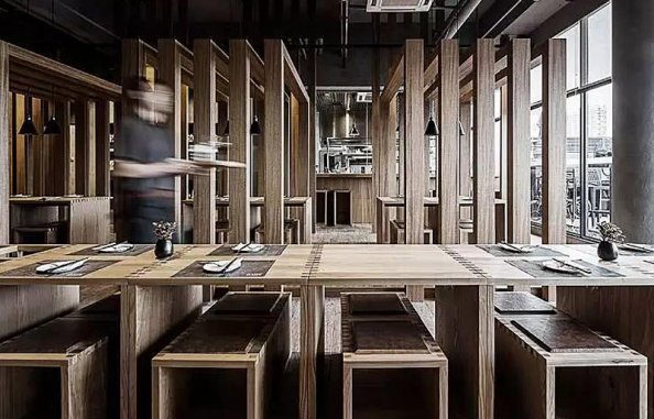 大型西餐廳設(shè)計，看3個路線不同的裝修案例