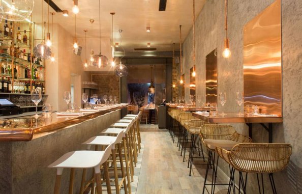 西餐廳色彩設(shè)計(jì) ，烘托餐廳意境的“好色彩”